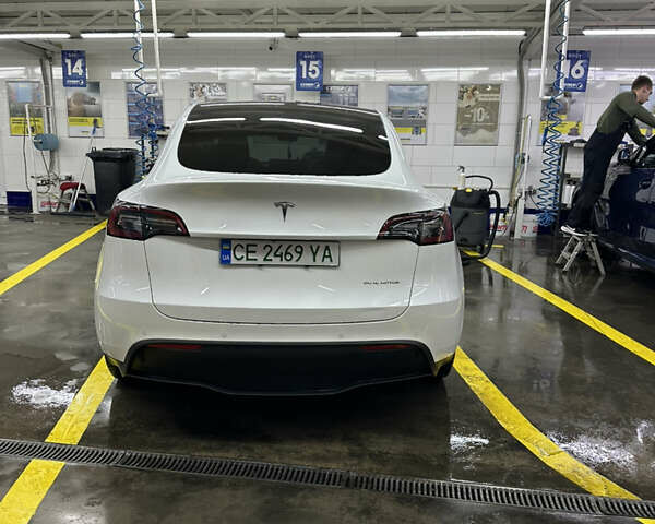 Білий Тесла Model Y, об'ємом двигуна 0 л та пробігом 75 тис. км за 21000 $, фото 8 на Automoto.ua