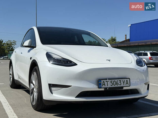 Белый Тесла Model Y, объемом двигателя 0 л и пробегом 110 тыс. км за 27750 $, фото 17 на Automoto.ua