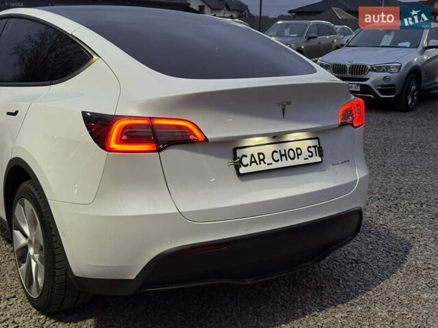 Белый Тесла Model Y, объемом двигателя 0 л и пробегом 128 тыс. км за 22600 $, фото 14 на Automoto.ua