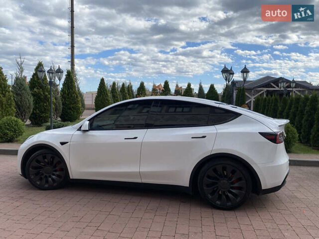 Белый Тесла Model Y, объемом двигателя 0 л и пробегом 130 тыс. км за 23000 $, фото 13 на Automoto.ua