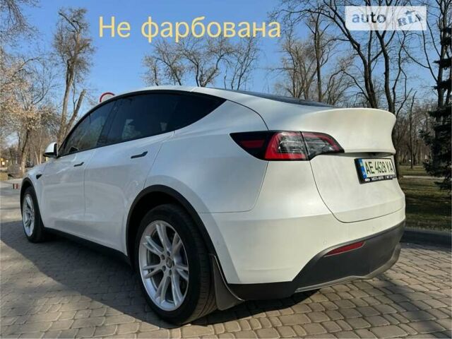 Белый Тесла Model Y, объемом двигателя 0 л и пробегом 56 тыс. км за 40500 $, фото 3 на Automoto.ua