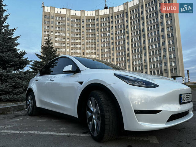 Белый Тесла Model Y, объемом двигателя 0 л и пробегом 55 тыс. км за 25450 $, фото 17 на Automoto.ua