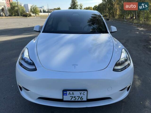 Білий Тесла Model Y, об'ємом двигуна 0 л та пробігом 73 тис. км за 29400 $, фото 3 на Automoto.ua