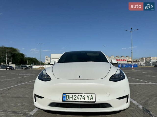 Белый Тесла Model Y, объемом двигателя 0 л и пробегом 155 тыс. км за 20777 $, фото 3 на Automoto.ua
