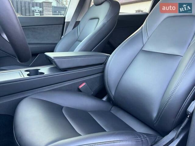 Белый Тесла Model Y, объемом двигателя 0 л и пробегом 38 тыс. км за 24100 $, фото 64 на Automoto.ua
