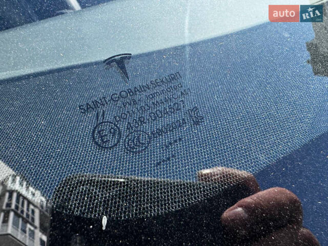 Белый Тесла Model Y, объемом двигателя 0 л и пробегом 74 тыс. км за 23800 $, фото 18 на Automoto.ua