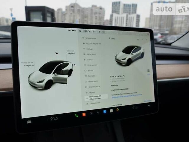 Білий Тесла Model Y, об'ємом двигуна 0 л та пробігом 50 тис. км за 32999 $, фото 34 на Automoto.ua