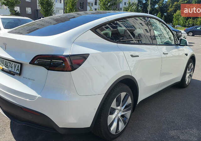 Белый Тесла Model Y, объемом двигателя 0 л и пробегом 74 тыс. км за 23800 $, фото 4 на Automoto.ua