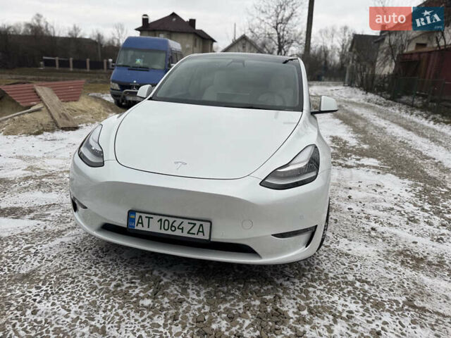 Белый Тесла Model Y, объемом двигателя 0 л и пробегом 60 тыс. км за 29900 $, фото 27 на Automoto.ua