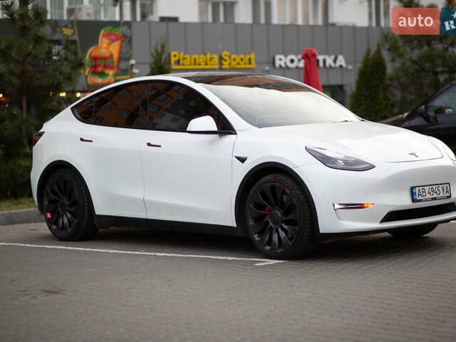 Белый Тесла Model Y, объемом двигателя 0 л и пробегом 55 тыс. км за 33000 $, фото 11 на Automoto.ua
