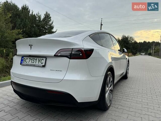 Тесла Model Y 2021 в Львове на Automoto.ua Белый Тесла Model Y, объемом двигателя 0 л и пробегом 102 тыс. км за 24500 $, фото 8 на Automoto.ua
