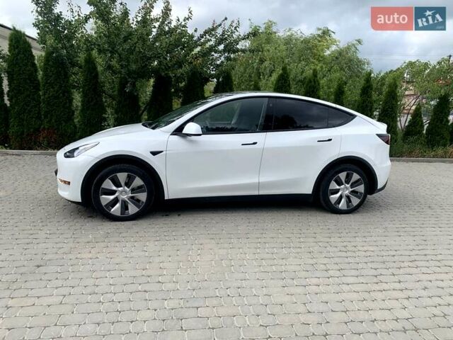 Белый Тесла Model Y, объемом двигателя 0 л и пробегом 40 тыс. км за 28600 $, фото 53 на Automoto.ua