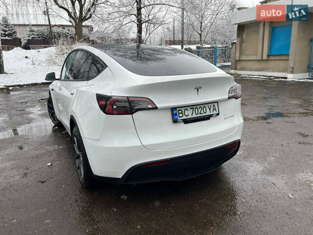 Білий Тесла Model Y, об'ємом двигуна 0 л та пробігом 88 тис. км за 24900 $, фото 3 на Automoto.ua