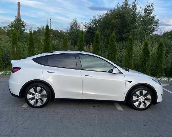 Белый Тесла Model Y, объемом двигателя 0 л и пробегом 16 тыс. км за 29900 $, фото 17 на Automoto.ua
