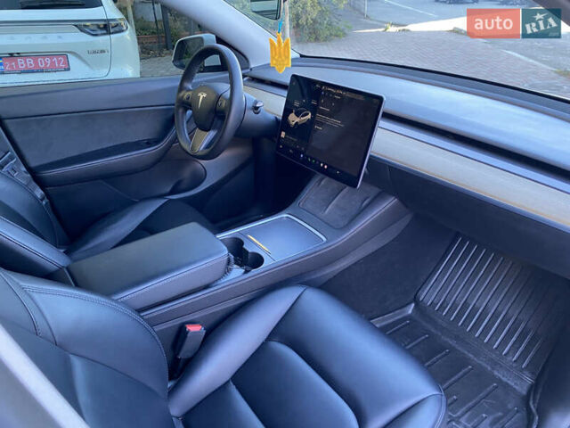 Белый Тесла Model Y, объемом двигателя 0 л и пробегом 39 тыс. км за 27300 $, фото 14 на Automoto.ua