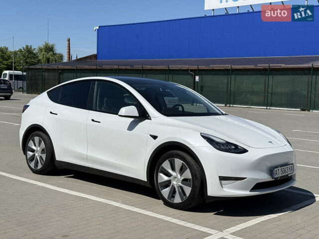 Белый Тесла Model Y, объемом двигателя 0 л и пробегом 110 тыс. км за 27750 $, фото 15 на Automoto.ua