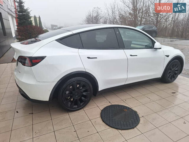 Білий Тесла Model Y, об'ємом двигуна 0 л та пробігом 149 тис. км за 25000 $, фото 13 на Automoto.ua