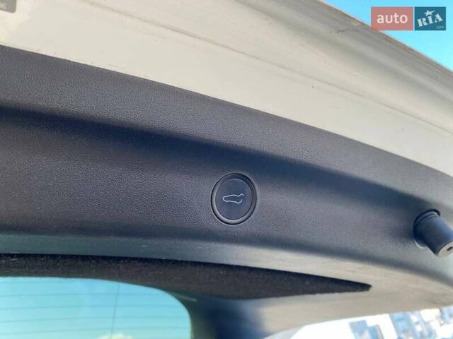 Білий Тесла Model Y, об'ємом двигуна 0 л та пробігом 54 тис. км за 21900 $, фото 24 на Automoto.ua