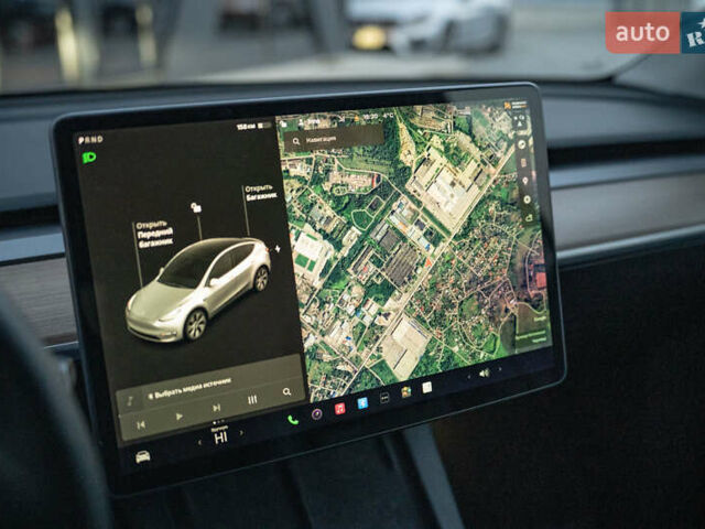 Белый Тесла Model Y, объемом двигателя 0 л и пробегом 69 тыс. км за 27500 $, фото 22 на Automoto.ua