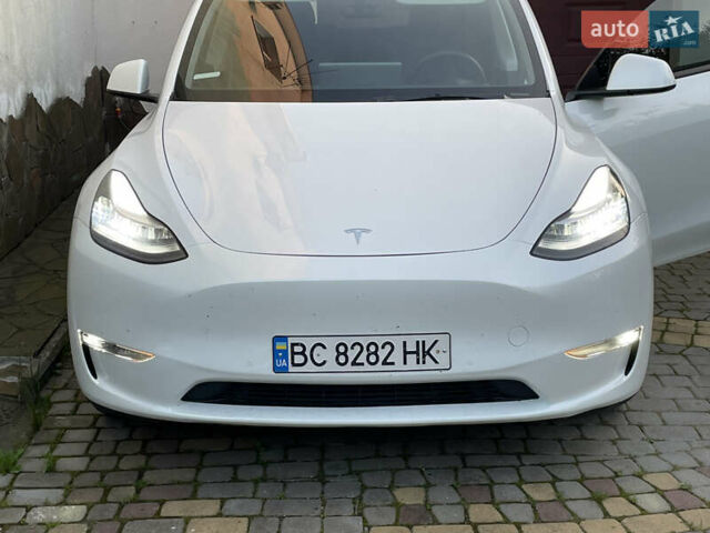 Білий Тесла Model Y, об'ємом двигуна 0 л та пробігом 13 тис. км за 25500 $, фото 22 на Automoto.ua