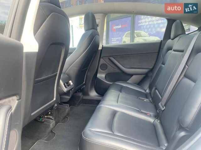 Білий Тесла Model Y, об'ємом двигуна 0 л та пробігом 61 тис. км за 23800 $, фото 12 на Automoto.ua