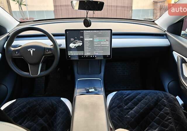 Белый Тесла Model Y, объемом двигателя 0 л и пробегом 74 тыс. км за 33500 $, фото 13 на Automoto.ua