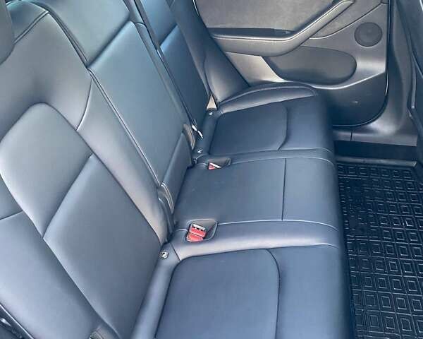 Белый Тесла Model Y, объемом двигателя 0 л и пробегом 70 тыс. км за 26750 $, фото 1 на Automoto.ua