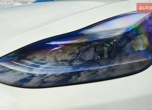 Белый Тесла Model Y, объемом двигателя 0 л и пробегом 91 тыс. км за 26900 $, фото 36 на Automoto.ua