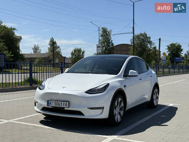 Белый Тесла Model Y, объемом двигателя 0 л и пробегом 108 тыс. км за 30550 $, фото 6 на Automoto.ua