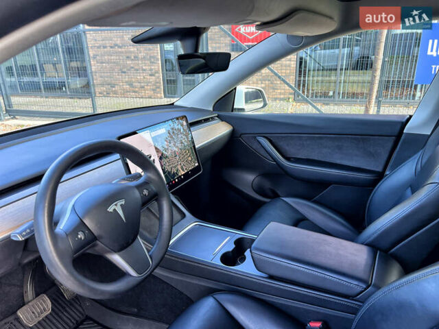Тесла Model Y 2021 в Виннице на Automoto.ua Белый Тесла Model Y, объемом двигателя 0 л и пробегом 72 тыс. км за 23000 $, фото 12 на Automoto.ua