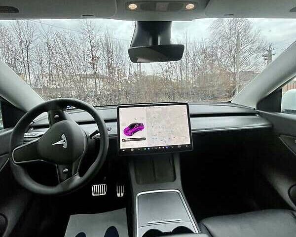 Белый Тесла Model Y, объемом двигателя 0 л и пробегом 79 тыс. км за 24500 $, фото 18 на Automoto.ua
