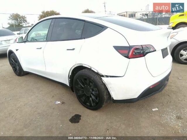 Белый Тесла Model Y, объемом двигателя 0 л и пробегом 58 тыс. км за 23000 $, фото 13 на Automoto.ua