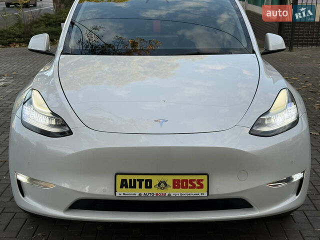 Тесла Model Y 2021 в Николаеве на Automoto.ua Белый Тесла Model Y, объемом двигателя 0 л и пробегом 80 тыс. км за 24999 $, фото 11 на Automoto.ua