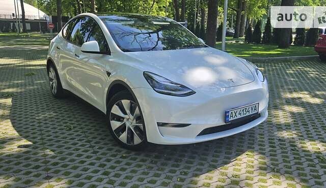 Білий Тесла Model Y, об'ємом двигуна 0 л та пробігом 39 тис. км за 32500 $, фото 6 на Automoto.ua