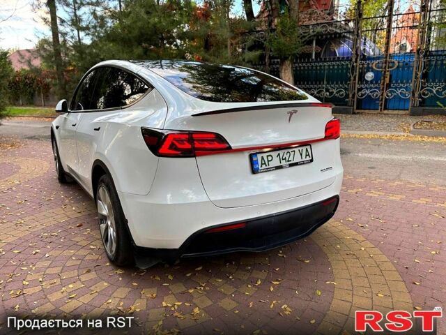 Білий Тесла Model Y, об'ємом двигуна 0 л та пробігом 0 тис. км за 21000 $, фото 8 на Automoto.ua