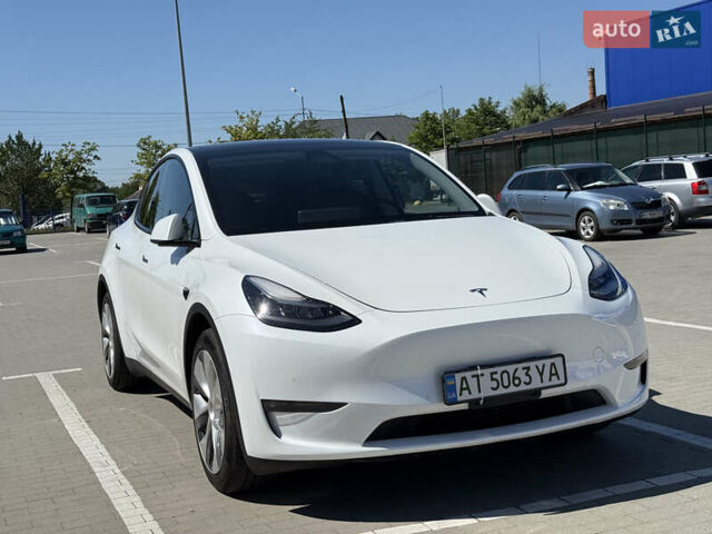 Белый Тесла Model Y, объемом двигателя 0 л и пробегом 110 тыс. км за 27750 $, фото 36 на Automoto.ua