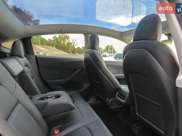 Білий Тесла Model Y, об'ємом двигуна 0 л та пробігом 9 тис. км за 53900 $, фото 13 на Automoto.ua