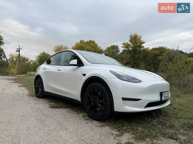 Белый Тесла Model Y, объемом двигателя 0 л и пробегом 73 тыс. км за 24500 $, фото 6 на Automoto.ua