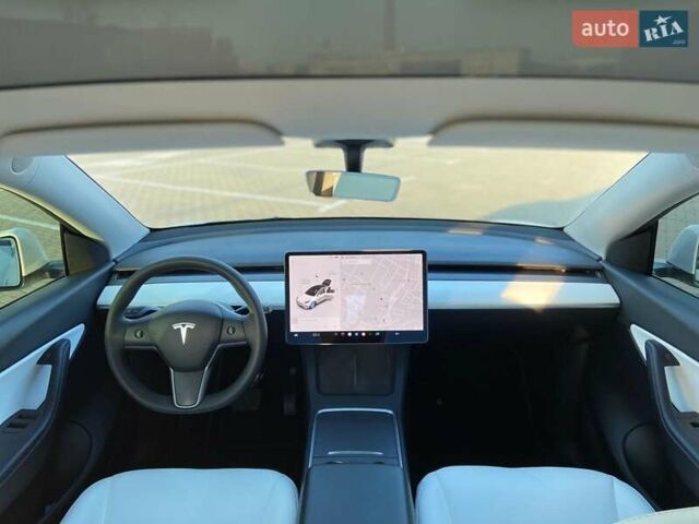 Белый Тесла Model Y, объемом двигателя 0 л и пробегом 41 тыс. км за 24500 $, фото 10 на Automoto.ua