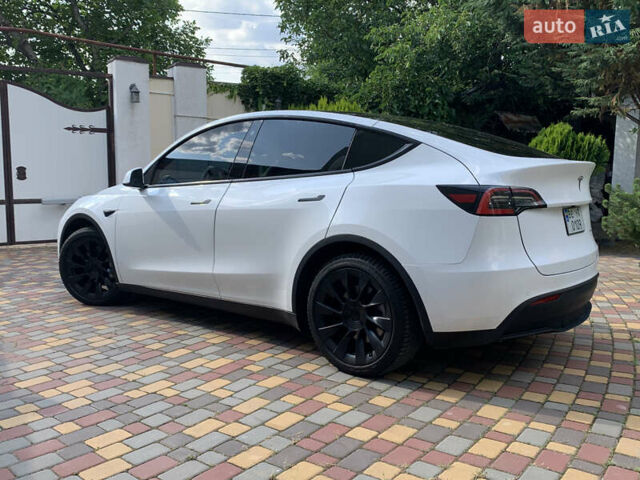 Белый Тесла Model Y, объемом двигателя 0 л и пробегом 52 тыс. км за 21900 $, фото 3 на Automoto.ua