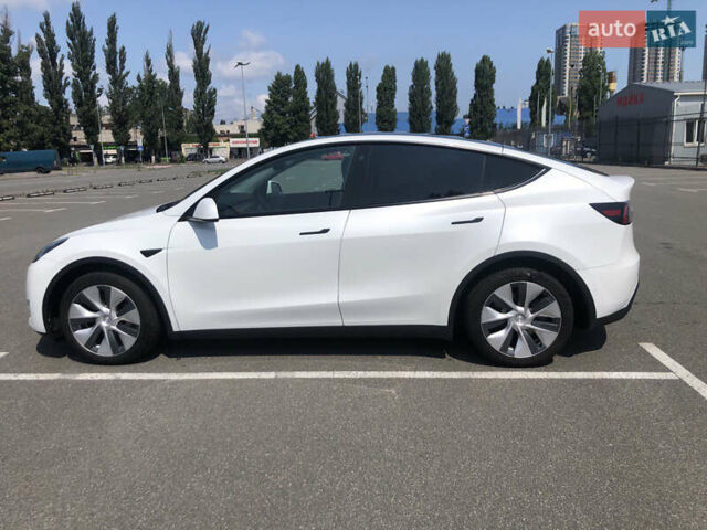 Белый Тесла Model Y, объемом двигателя 0 л и пробегом 55 тыс. км за 24500 $, фото 2 на Automoto.ua