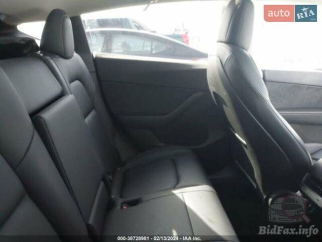 Белый Тесла Model Y, объемом двигателя 0 л и пробегом 75 тыс. км за 21950 $, фото 11 на Automoto.ua