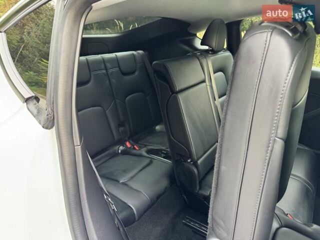 Тесла Model Y 2021 в Львове на Automoto.ua Белый Тесла Model Y, объемом двигателя 0 л и пробегом 102 тыс. км за 24500 $, фото 17 на Automoto.ua