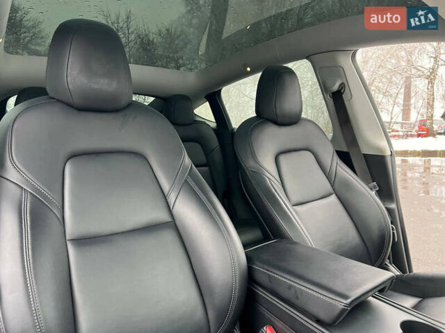 Білий Тесла Model Y, об'ємом двигуна 0 л та пробігом 88 тис. км за 24900 $, фото 34 на Automoto.ua
