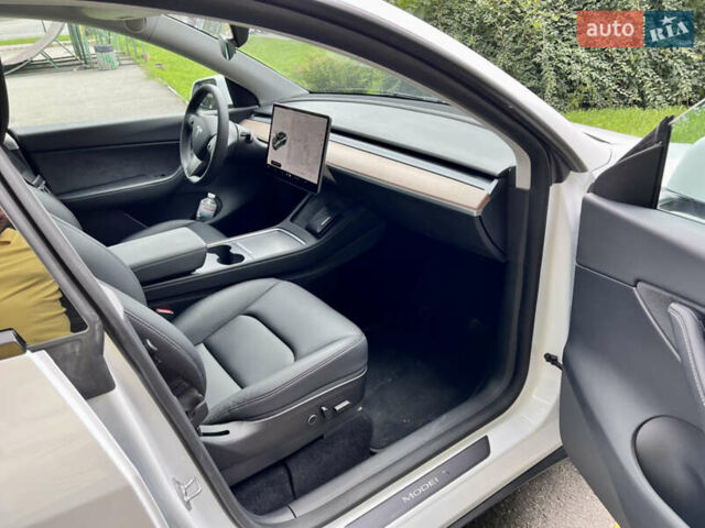 Білий Тесла Model Y, об'ємом двигуна 0 л та пробігом 16 тис. км за 40500 $, фото 12 на Automoto.ua