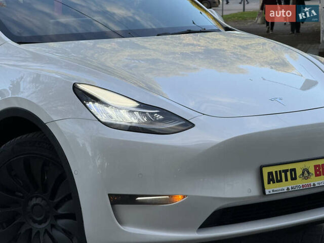 Тесла Model Y 2021 в Николаеве на Automoto.ua Белый Тесла Model Y, объемом двигателя 0 л и пробегом 80 тыс. км за 24999 $, фото 8 на Automoto.ua