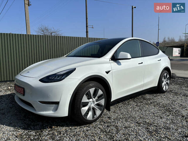 Белый Тесла Model Y, объемом двигателя 0 л и пробегом 73 тыс. км за 20999 $, фото 1 на Automoto.ua