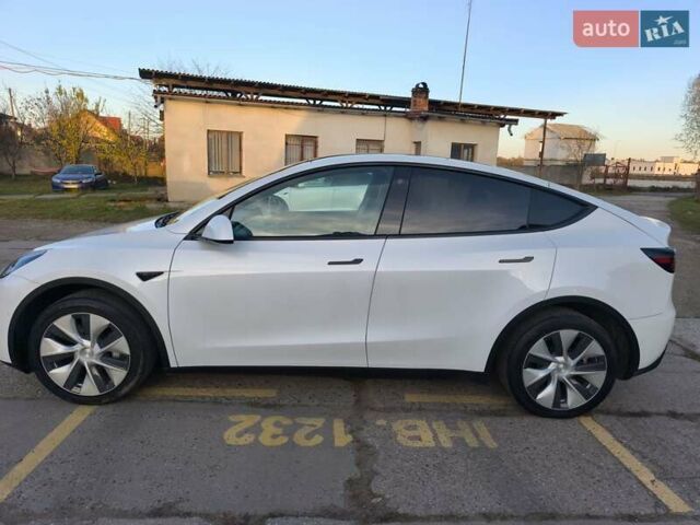 Білий Тесла Model Y, об'ємом двигуна 0 л та пробігом 86 тис. км за 25300 $, фото 4 на Automoto.ua