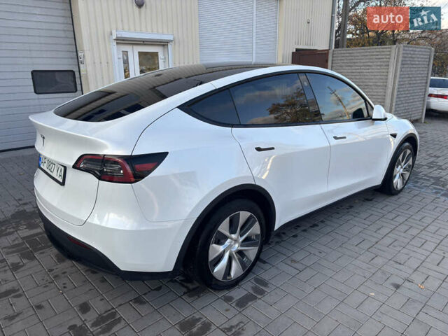 Белый Тесла Model Y, объемом двигателя 0 л и пробегом 23 тыс. км за 28000 $, фото 7 на Automoto.ua