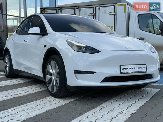 Белый Тесла Model Y, объемом двигателя 0 л и пробегом 78 тыс. км за 22900 $, фото 3 на Automoto.ua